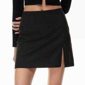 Aritzia Sunday Best Tatiana Skirt, Size 2, Black